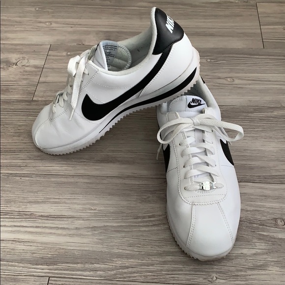 nike cortez worn